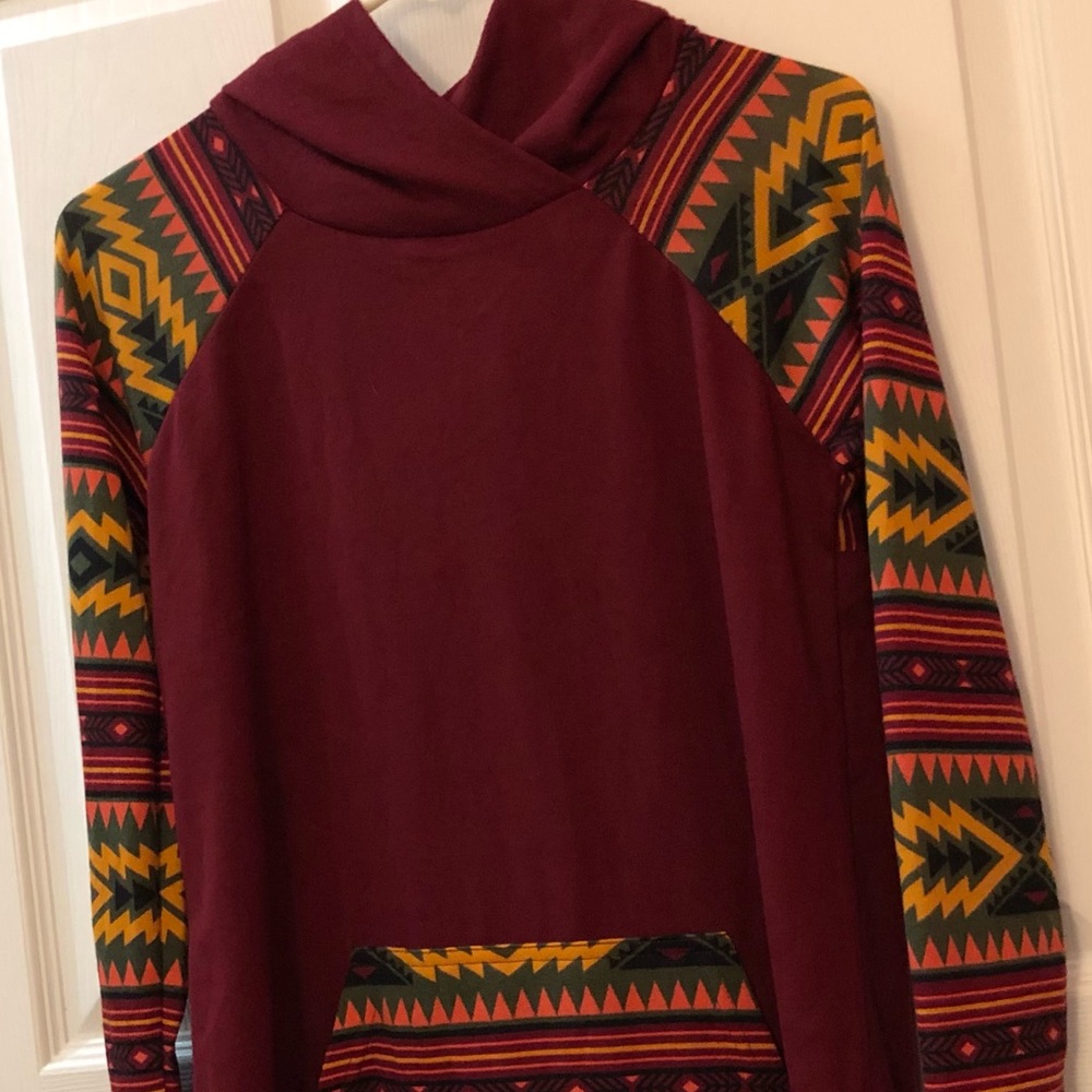 Lularoe Amber Hoodie Aztec